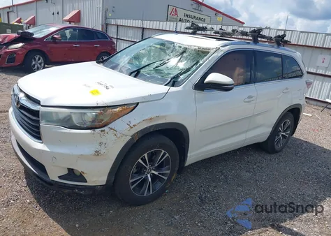 2016 Toyota Highlander Xle V6 z USA, uszkodzony, nr VIN 5TDKKRFH4GS159986